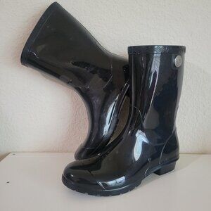 UGG Australia Women's Shaye Rain Boots size 9 shiny COTTAGECORE mid calf